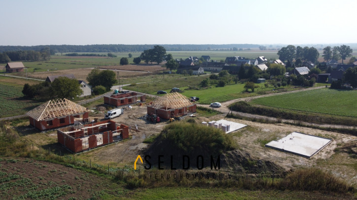Dom Sprzedaż Karczów Szkolna 4