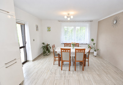 Dom Sprzedaż Sichów