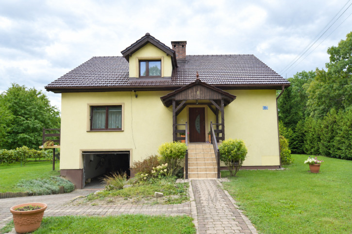Dom Sprzedaż Sichów 1